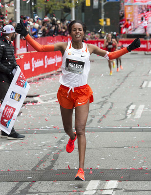 Mimi Belete took first place for the women at the 29th annual Scotiabank Toronto Waterfront Marathon with a time of 2:22:29. (CNW Group/Scotiabank)
