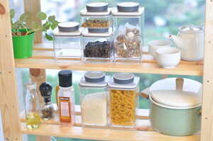 Ankomn Unveils New Turn-N-Seal Containers: Unique Containment System Reinvents Food Storage for the Home and Kitchen