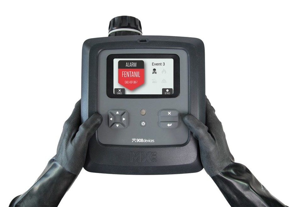 MX908 multi-mission trace chemical detection device. The system's Drug Hunter mode now includes a novel predictive fentanyl classifier that alerts HAZMAT and law enforcement first responders within seconds when one of 2000+ previously undetectable, dangerous fentanyl analogs are present.