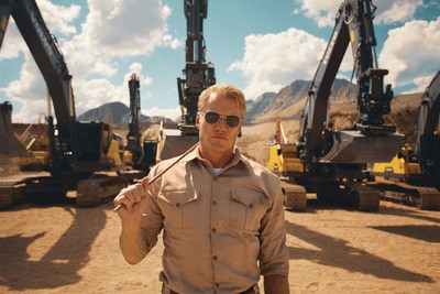 看好莱坞动作英雄如何为沃尔沃挖掘机进行“训练营集训”