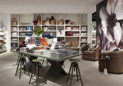 Canadian Retailer Indigo Opens First US Store at The Mall at Short Hills in New Jersey Image