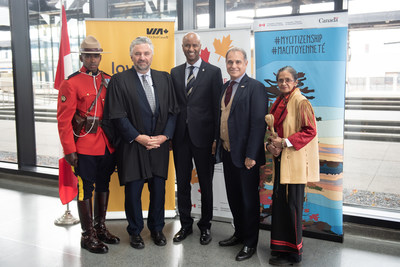 Cst. Cleveland Irving, Charlie Foran, Order of Canada, The Honourable Minister Ahmed D. Hussen, Yves Desjardin-Siciliano, President and Chief Executive Officer of VIA Rail Canada, Elder Annie Smith St. Georges. (CNW Group/VIA Rail Canada Inc.)