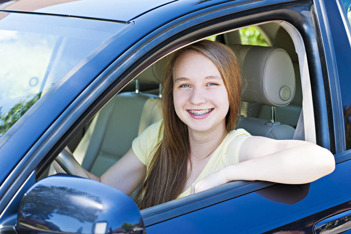 Experts Explain Why Teen Drivers Are More Exposed To Accidents And Pay