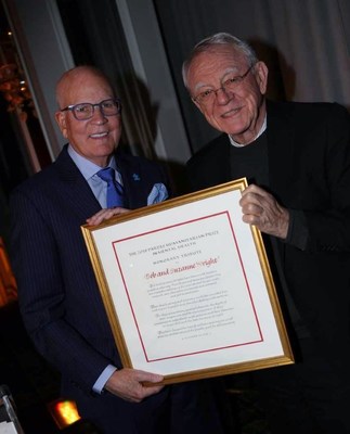 Bob Wright (left) receives the 2018 Honorary Pardes Humanitarian Prize in Mental Health from Dr. Herb Pardes