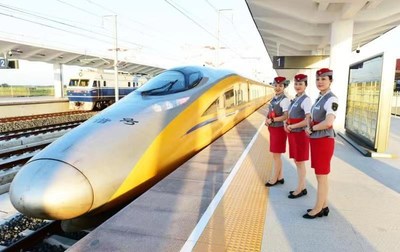 Qingdao to Shanghai in 4 Hours: Shandong Celebrates the Opening of New High-speed Rail Link (PRNewsfoto/Information Office of the Peopl)