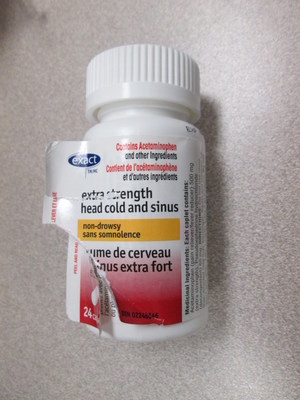 Exact brand Extra Strength Head Cold and Sinus (torn outer label) (CNW Group/Health Canada)