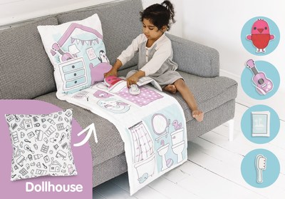 Get ready with Robin the bird in the Dollhouse Pillow Playset ? featuring plush props like a guitar, hairbrush and more! (CNW Group/Sago Mini)