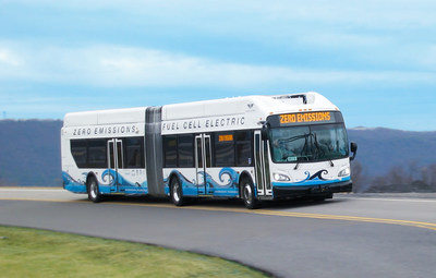 New Flyer’s sixty-foot articulated heavy-duty transit bus has become the first and only sixty-foot battery-electric bus to complete the Federal Transit Administration (“FTA”) Model Bus Testing Program at Altoona, Pennsylvania (“Altoona Testing”). (CNW Group/New Flyer of America Inc.)