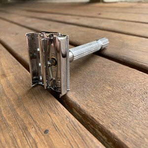 Vikings Blade The Chieftain Junior - A Budget Friendly Safety Razor That Is Quickly Gaining Positive Early Reviews