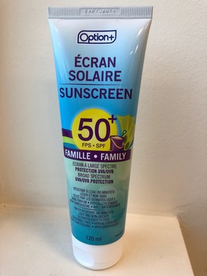 Lotion cran solaire Option+ Famille FPS 50+ (Groupe CNW/Sant Canada)