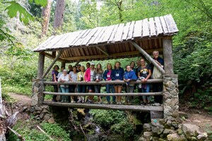 Road Scholar Introduces New Camping Learning Adventures For Grandparents To Share Nature's Beauty With Their Grandchildren