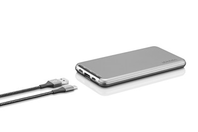 Ubio Labs Power Bank Series
One of the first Power Banks that are MFi certified
Allows you to charge your Power Bank with the same lightning cable you use to charge your iPhone