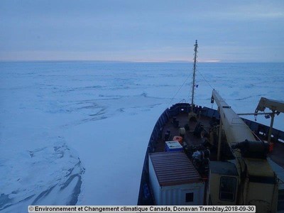 The CCGS Louis S. St-Laurent worked through heavy Arctic ice conditions near Cape Bathurst, Northwest Territories. (CNW Group/Fisheries and Oceans Central & Arctic Region)