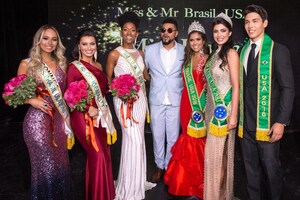 O cantor Naldo Benny se apresentou no último sábado, em Miami, no Miss e Mr EUA, no Ramada Plaza Hotel