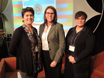 Launch of the Second Toolbox of research principles in an Aboriginal context: ethics, respect, fairness, reciprocity, collaboration and culture, a publication under the co-direction of Suzy Basile (UQAT), Nancy Gros-Louis McHugh (FNQLHSSC) and Karine Gentelet (UQO). (CNW Group/Universit du Qubec en Abitibi-Tmiscamingue (UQAT))