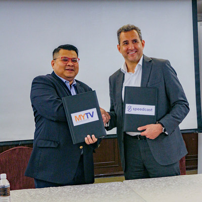 Michael Chan, CEO, MYTV, and Pierre-Jean Beylier, CEO, Speedcast, at the Signing Ceremony in Kuala Lumpur on 21st of November, 2018.