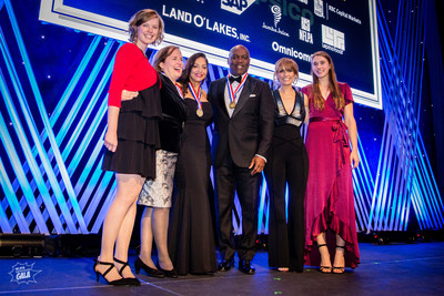 GENYOUth Gala, New York City, November 27, 2018: GENYOUth honored everyday superheroes Fuel Up to Play 60 Program Advisor, Yesenia Pion, President of the National Dairy Council, Jean Ragalie-Carr, and Pro-football Hall of Famer, Thurman Thomas featured with Fuel Up to Play 60 Alumni Emma Buchanan and Noa Sreden and GENYOUth CEO, Alexis Glick.