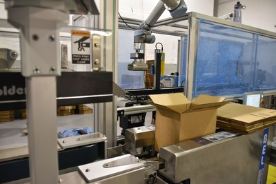 Xyntek Collaborative Robot solution requires no guarding of collaborative space.
