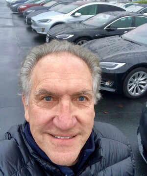 Sharper Image founder calls out Bob Lutz on Tesla, predicts Tesla may put Ford and others out of business