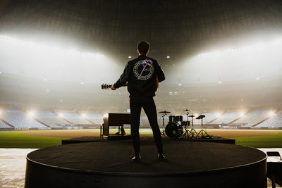 Shawn Mendes wearing the Roots x Shawn Mendes Award Jacket at Rogers Centre, in Toronto. (CNW Group/Roots Corporation)