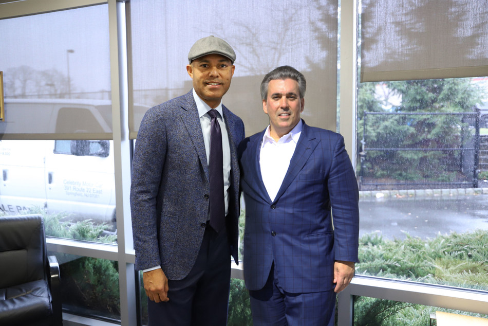 BMW of Springfield hosts New York Yankee Mariano Rivera at the Reveal