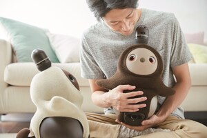 GROOVE X Introduce a New Companion Robot, "LOVOT"