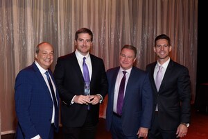 Gian Carlo Alonso awarded 2018 Apogee Award for Chairman of the Year by South Florida Business &amp; Wealth Magazine