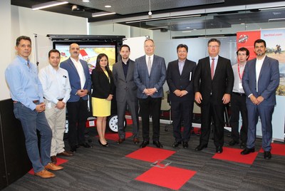 Bechtel leaders at opening of Bechtel Mining & Metals Innovation Center in Santiago, Chile. From left to right, Sergio Rodriguez , Luis Morales, Rodrigo Berríos, Alicia Henriquez, David Wilson, Bill Swanson, Benjamín Porras, Paige Wilson, Franco Muñoz and Luis Soto.