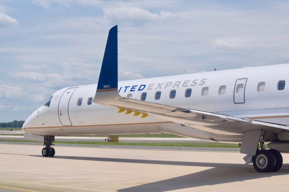 CommutAir, a United Express Carrier, Increases Pilot SignOn Bonus to 45,000 and Offers