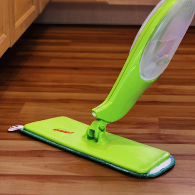 Cleaning tools that are simply to use and work with eco-friendly solutions will find favour in 2019. (CNW Group/Around the House with Vicky Sanderson)