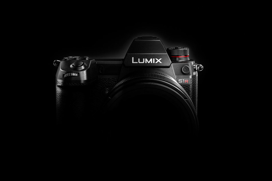 LUMIX S full-frame mirrorless camera