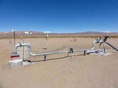 Figure 2: CAU07 wellhead configuration with flow meter showing the rate for the 30 day pumping test (CNW Group/Advantage Lithium Corp)
