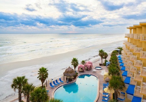 The Shores Resort Spa Offers 3000 Spring Beach Wedding Package
