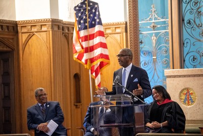Congressman Gregory W. Meeks served as keynote speaker for the Howard University School of Law Sesquicentennial Convocation, held January 7, 2019. Photo courtesy of Howard University.