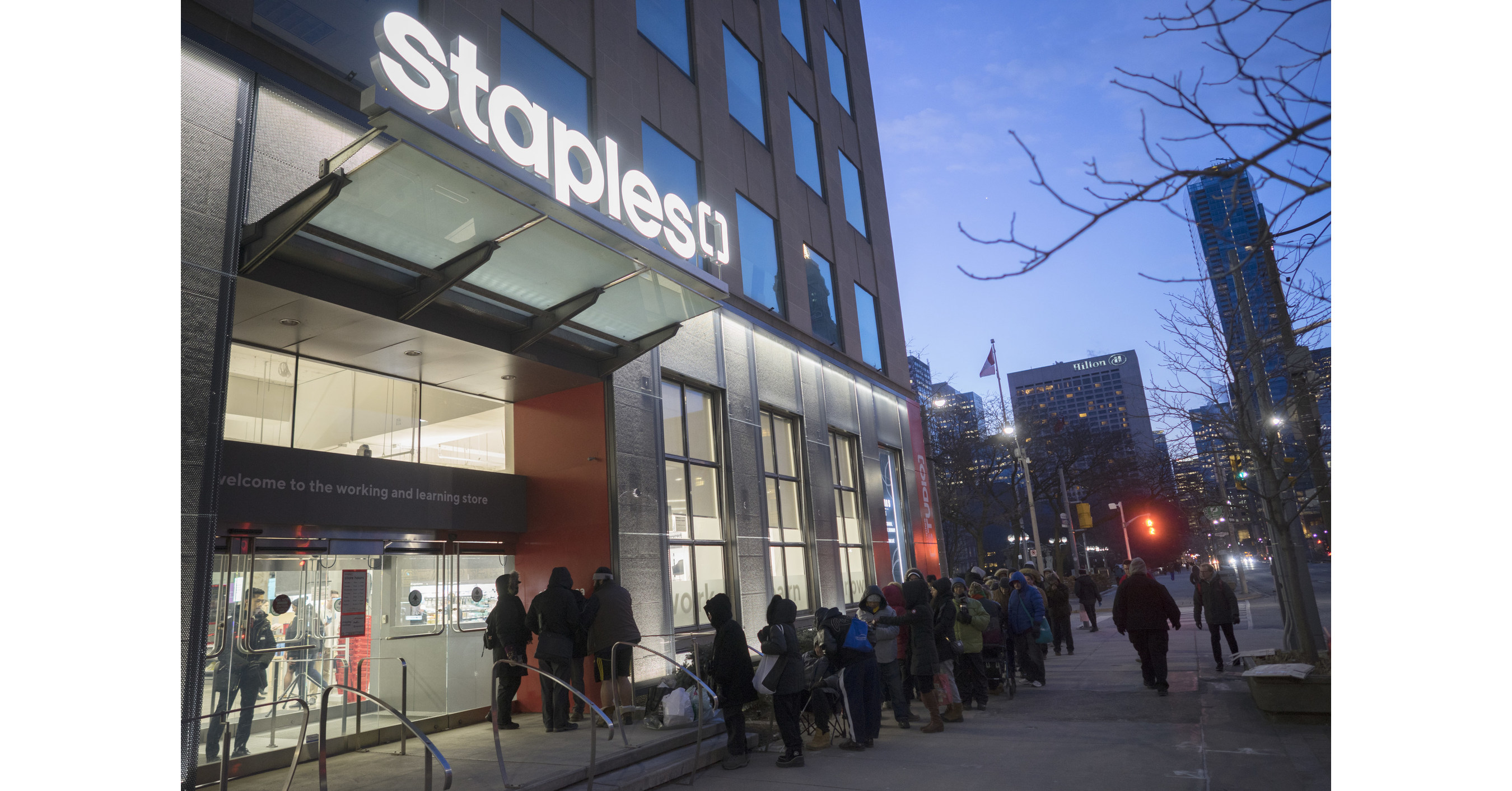 Staples Canada ULC Staples Canada Unveils New Concept Store In T ?p=facebook