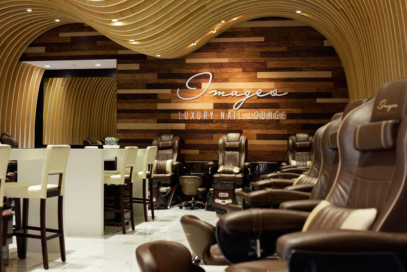 Images Luxury Nail Lounge's Woodbury Town Center, Irvine location. Know as the most luxurious and beautiful nail salon. Also famous for most expensive manicure package in the world with real diamonds.