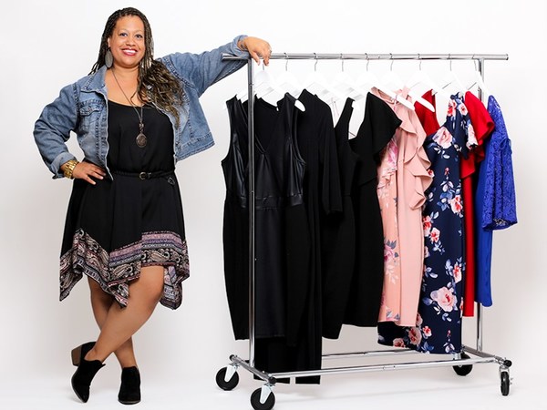 Online Customer Returns Unmanifested Plus Size Womens Clothing & More - Via  Trading