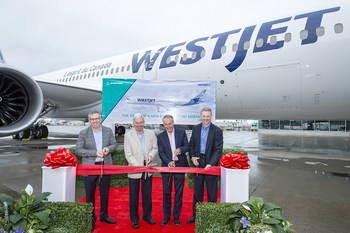 WestJet enters global era with arrival of Dreamliner (CNW Group/WESTJET, an Alberta Partnership)