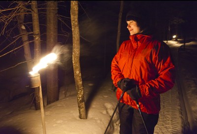 Les soires festives "Cuisine mobile et rando aux les" est une toute nouvelle activit originale et rassembleuse. (Groupe CNW/Socit des tablissements de plein air du Qubec)