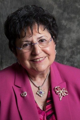 Elissa Jeanne Santoro is recognized by Continental Who's Who
