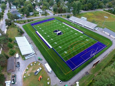 GreenFields USA is proud to announce the completion of an exciting installation of its premium product, IRONTURF: a top-of-the-line field for Deering High School in Portland. Deering is the largest high school in Portland, and its Memorial Field is the second IRONTURF installation in the Northeast.