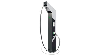 All 191 U.S. Porsche dealerships will install DC fast charging. More than 120 of these dealerships will feature Porsche Turbo Charging, which is the automaker’s own DC system that delivers up to 320 kW.