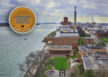 Hiram Walker & Sons once again named Distillery of the Year (CNW Group/Hiram Walker & Sons Limited)