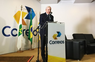 Miami-Dade County Mayor Carlos A. Gimenez speaks at the Compra Fora announcement in Brasilia on January 29.