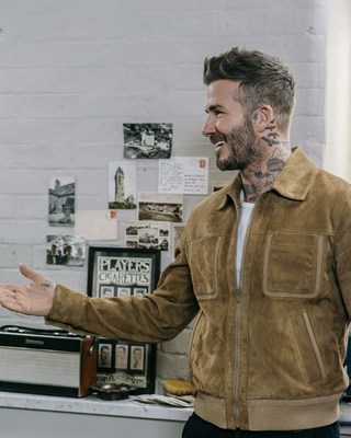 David Beckham surprises HOUSE 99 fans, As part of House 99 first anniversary celebrations a grooming experience was gifted to 10 customers in London. The lucky 10 chosen were surprised by brand founder, David Beckham dropping by the barbershop (PRNewsfoto/HOUSE 99 by David Beckham)