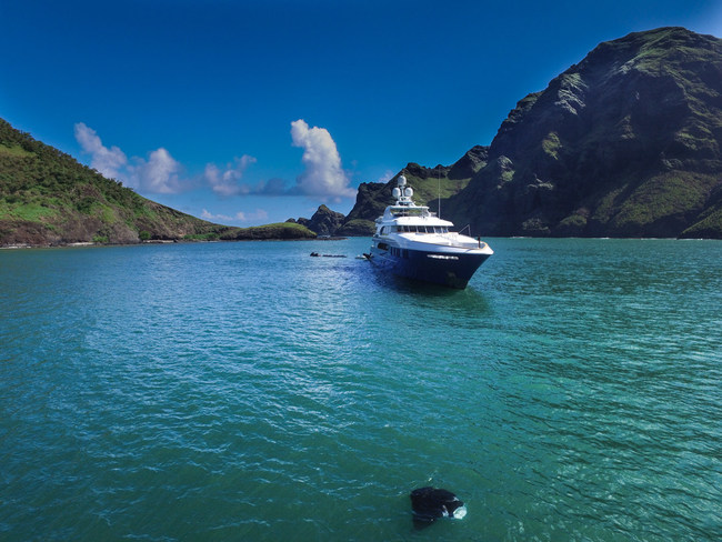 Tahiti Private Expeditions tailors private-yacht cruises throughout French Polynesia; photo courtesy of Rodolphe Holler.