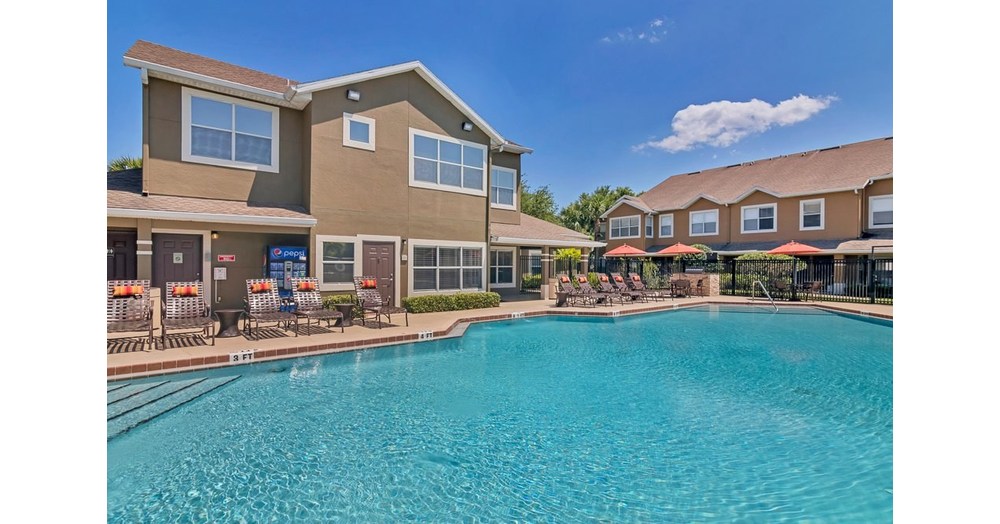 ResProp Management Calais Park Lofts in St. Petersburg, Fla to