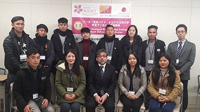 JNEC students and staff visit Kansai University.