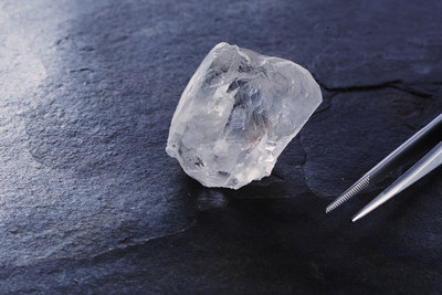 The 223 carat diamond recovered from the Karowe Diamond Mine in Botswana. (CNW Group/Lucara Diamond Corp.)