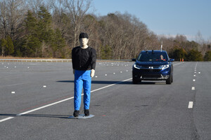 El Honda CR-V gana las más altas clasificaciones del Insurance Institute for Highway Safety en detección y prevención de atropello de peatón